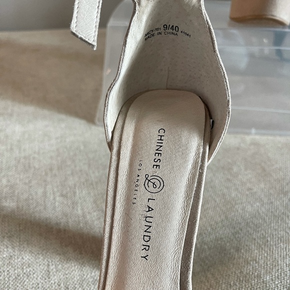 Platform Sandals - Picture 6 of 6